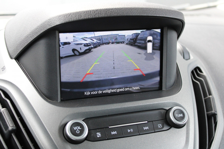Ford Transit Courier 1.5 TDCI Limited 100pk - Navi - Camera - Betimmering - Stoelverwarming - Rijklaar
