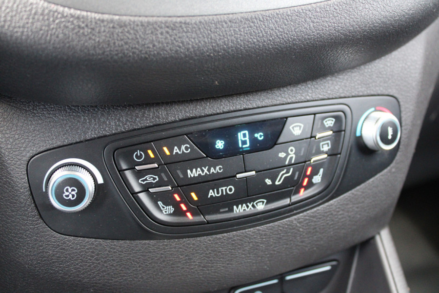 Ford Transit Courier 1.5 TDCI Limited 100pk - Navi - Camera - Betimmering - Stoelverwarming - Rijklaar