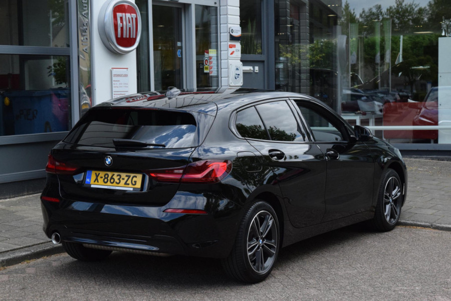 BMW 1-serie 116i|Orig.NL|17"|Sportstoel|Led|Digitaal|Carplay|