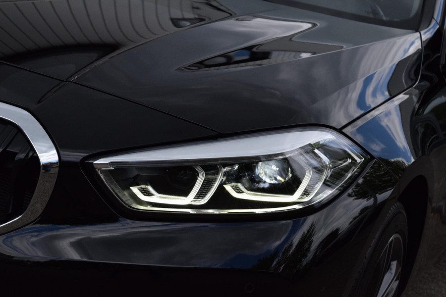 BMW 1-serie 116i|Orig.NL|17"|Sportstoel|Led|Digitaal|Carplay|