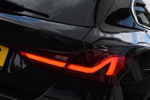 BMW 1-serie 116i|Orig.NL|17"|Sportstoel|Led|Digitaal|Carplay|