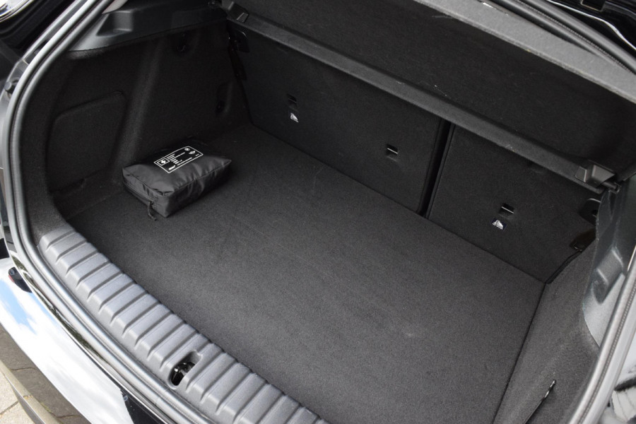 BMW 1-serie 116i|Orig.NL|17"|Sportstoel|Led|Digitaal|Carplay|