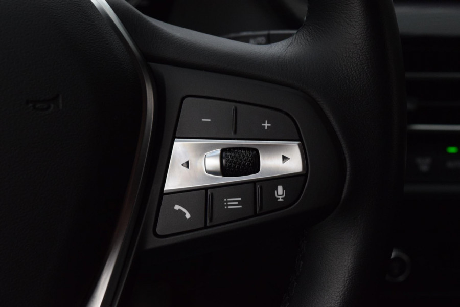 BMW 1-serie 116i|Orig.NL|17"|Sportstoel|Led|Digitaal|Carplay|