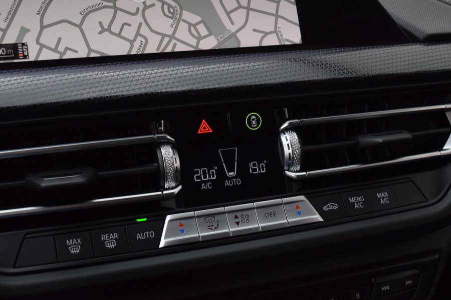 BMW 1-serie 116i|Orig.NL|17"|Sportstoel|Led|Digitaal|Carplay|