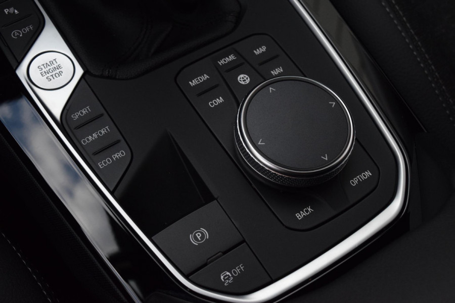 BMW 1-serie 116i|Orig.NL|17"|Sportstoel|Led|Digitaal|Carplay|