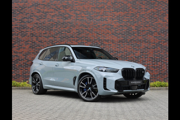 BMW X5 M60i xDrive *Vierwielsturing*Pano*Trekhaak*HUD*