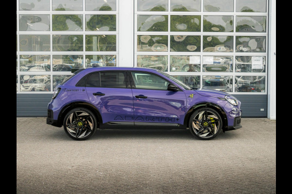 Abarth 600e Scorpionissima 54 kWh | Nu beschikbaar voor proefritten !