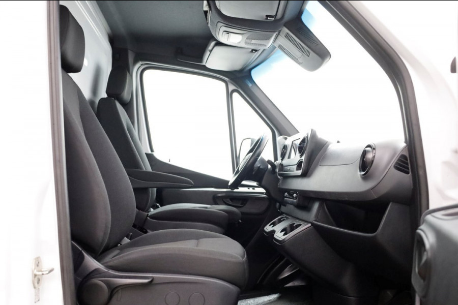 Mercedes-Benz Sprinter 516 CDI 163pk E6 7G Automaat Bakwagen met rolluik en laadklep 1000kg 02-2020