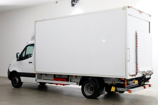 Mercedes-Benz Sprinter 516 CDI 163pk E6 7G Automaat Bakwagen met rolluik en laadklep 1000kg 02-2020
