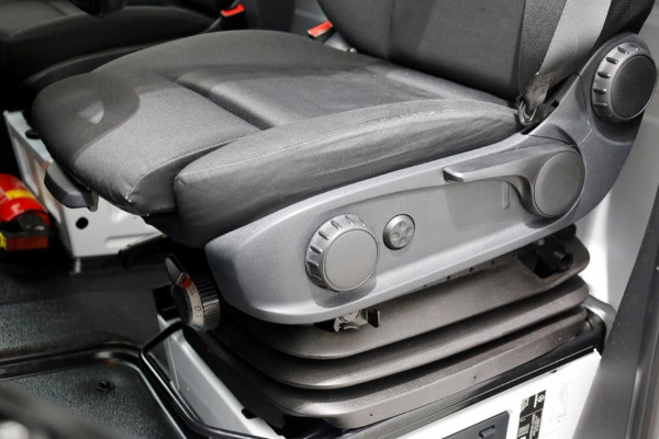 Mercedes-Benz Sprinter 516 CDI 163pk E6 7G Automaat Bakwagen met rolluik en laadklep 1000kg 02-2020