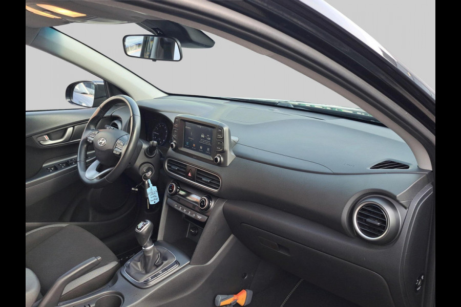 Hyundai Kona 1.0T Comfort 1e eigenaar | Dealer onderhouden | Trekhaak | Carplay/ Android Auto | All-Season