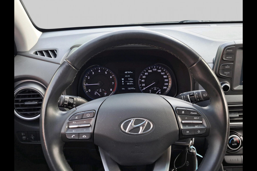 Hyundai Kona 1.0T Comfort 1e eigenaar | Dealer onderhouden | Trekhaak | Carplay/ Android Auto | All-Season