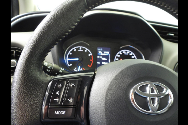 Toyota Yaris 1.0 VVT-i Connect NAVI-APP/CAMERA/AIRCO/15"LMV!