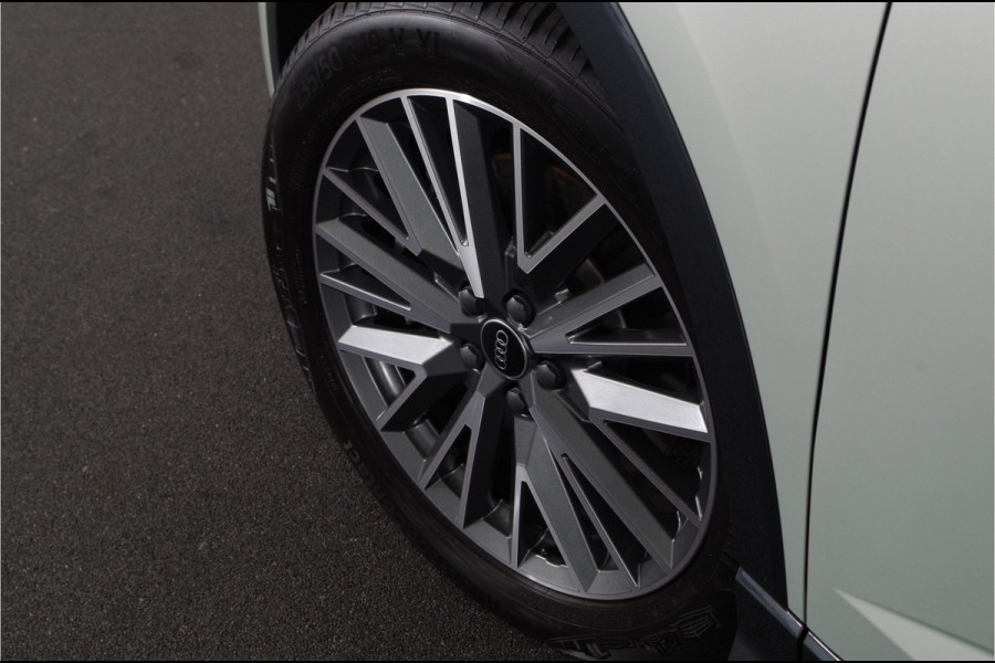 Audi Q3 Sportback 45 TFSI e S Edition > Full S line/245pk/Pano.schuif/Memory/Black pakket/Dew Silver...