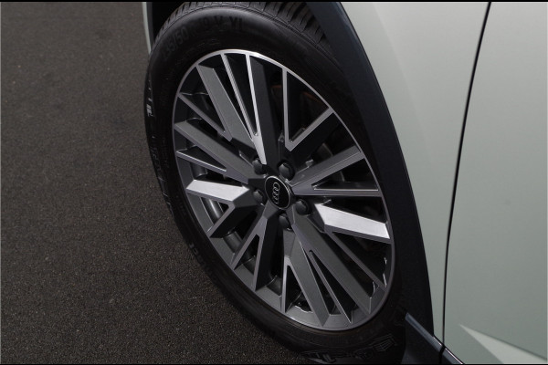 Audi Q3 Sportback 45 TFSI e S Edition > Full S line/245pk/Pano.schuif/Memory/Black pakket/Dew Silver...