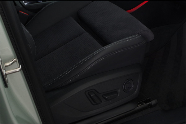 Audi Q3 Sportback 45 TFSI e S Edition > Full S line/245pk/Pano.schuif/Memory/Black pakket/Dew Silver...
