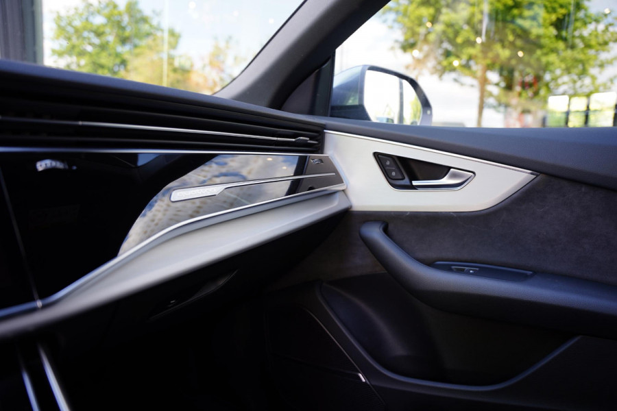 Audi Q8 50 TDI Quattro RS-Sportstoelen Nw.Pr 154 K.