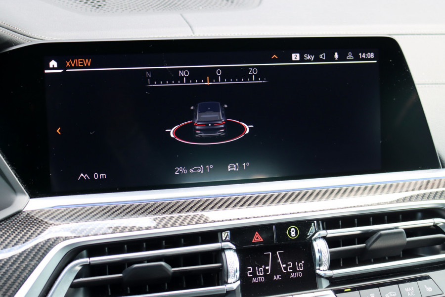BMW X6 xDrive40i High Executive M Sport Aut8 | ACC | Carbon | Panoramadak | Memory | Surround Camera | Iconic Glow | Laser | HUD | Merino Leder | Trekhaak | Verwarmd Stuurwiel |
