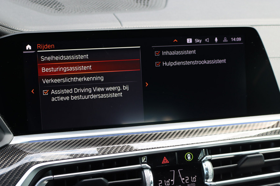 BMW X6 xDrive40i High Executive M Sport Aut8 | ACC | Carbon | Panoramadak | Memory | Surround Camera | Iconic Glow | Laser | HUD | Merino Leder | Trekhaak | Verwarmd Stuurwiel |