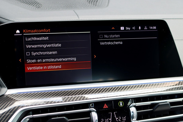 BMW X6 xDrive40i High Executive M Sport Aut8 | ACC | Carbon | Panoramadak | Memory | Surround Camera | Iconic Glow | Laser | HUD | Merino Leder | Trekhaak | Verwarmd Stuurwiel |