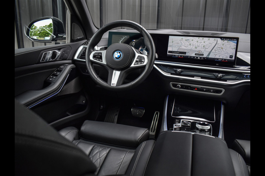 BMW X5 xDrive50e M-SPORT PRO | PANORAMADAK | SKYLOUNGE | COMFORT STOELEN | 360 CAMERA | HEAD UP | ELEKTR. TREKHAAK | AMBIENT VERLICHTIN