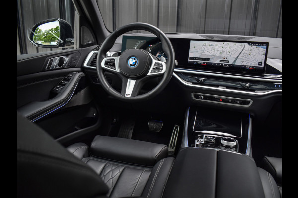 BMW X5 xDrive50e M-SPORT PRO | PANORAMADAK | SKYLOUNGE | COMFORT STOELEN | 360 CAMERA | HEAD UP | ELEKTR. TREKHAAK | AMBIENT VERLICHTIN