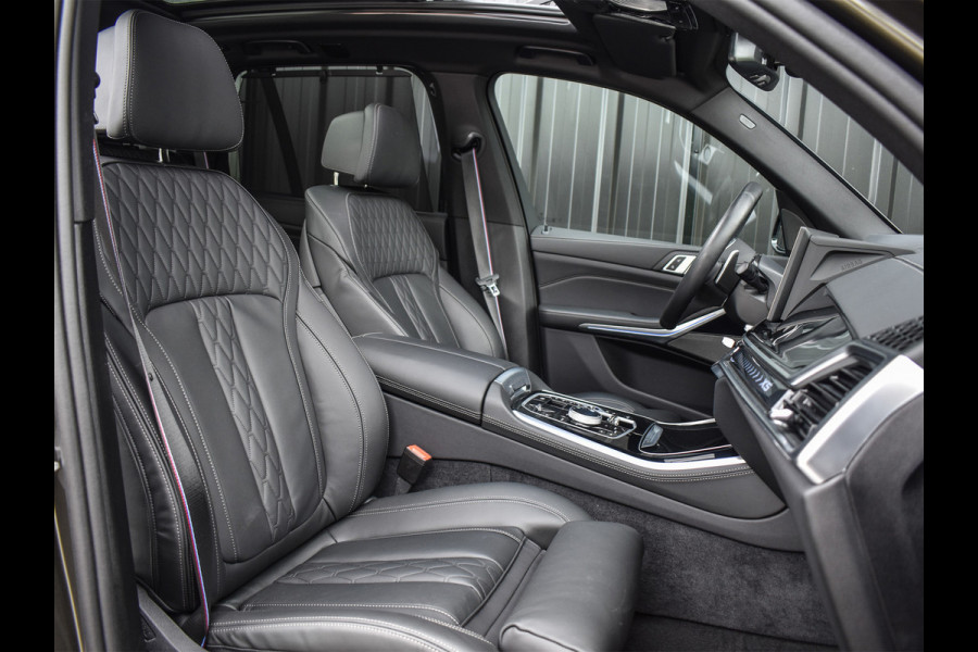 BMW X5 xDrive50e M-SPORT PRO | PANORAMADAK | SKYLOUNGE | COMFORT STOELEN | 360 CAMERA | HEAD UP | ELEKTR. TREKHAAK | AMBIENT VERLICHTIN