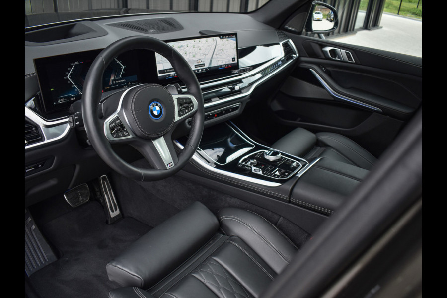 BMW X5 xDrive50e M-SPORT PRO | PANORAMADAK | SKYLOUNGE | COMFORT STOELEN | 360 CAMERA | HEAD UP | ELEKTR. TREKHAAK | AMBIENT VERLICHTIN