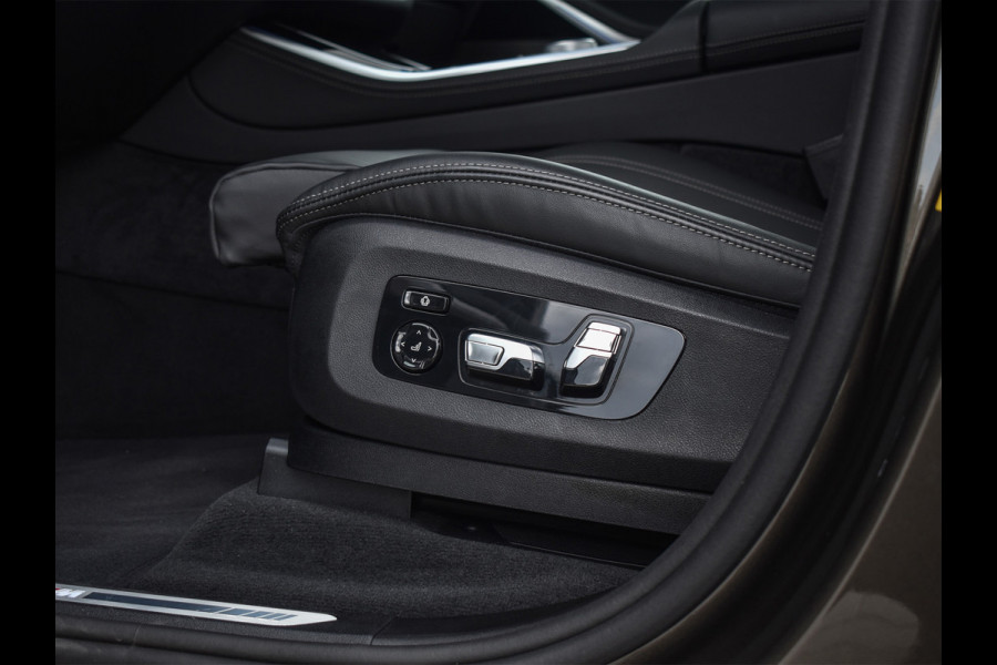 BMW X5 xDrive50e M-SPORT PRO | PANORAMADAK | SKYLOUNGE | COMFORT STOELEN | 360 CAMERA | HEAD UP | ELEKTR. TREKHAAK | AMBIENT VERLICHTIN