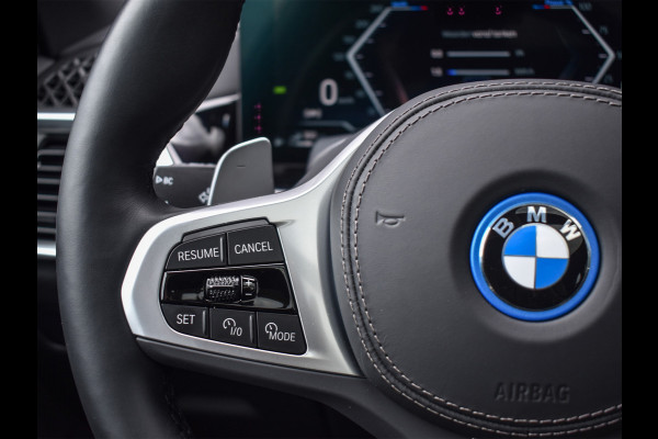 BMW X5 xDrive50e M-SPORT PRO | PANORAMADAK | SKYLOUNGE | COMFORT STOELEN | 360 CAMERA | HEAD UP | ELEKTR. TREKHAAK | AMBIENT VERLICHTIN