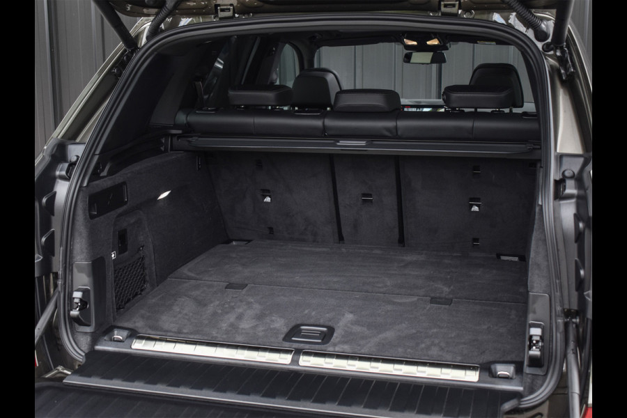 BMW X5 xDrive50e M-SPORT PRO | PANORAMADAK | SKYLOUNGE | COMFORT STOELEN | 360 CAMERA | HEAD UP | ELEKTR. TREKHAAK | AMBIENT VERLICHTIN