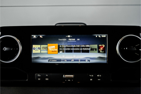 Mercedes-Benz Sprinter 319 1.9 CDI L2H2 RWD BPM Vrij Distronic Camera LED Navi Trekhaak 3.5T