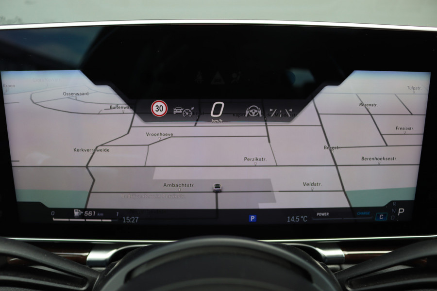Mercedes-Benz S-Klasse 450d 4MATIC Lang AMG Line Aut9 | Airmatic | Chauffeurspakket | Achterasbesturing | Augmented HUD | Distronic+ | Burmester | Exclusief Nappa Leder | 3D-Display | Vlakkenverwarming | Zonweringspakket |