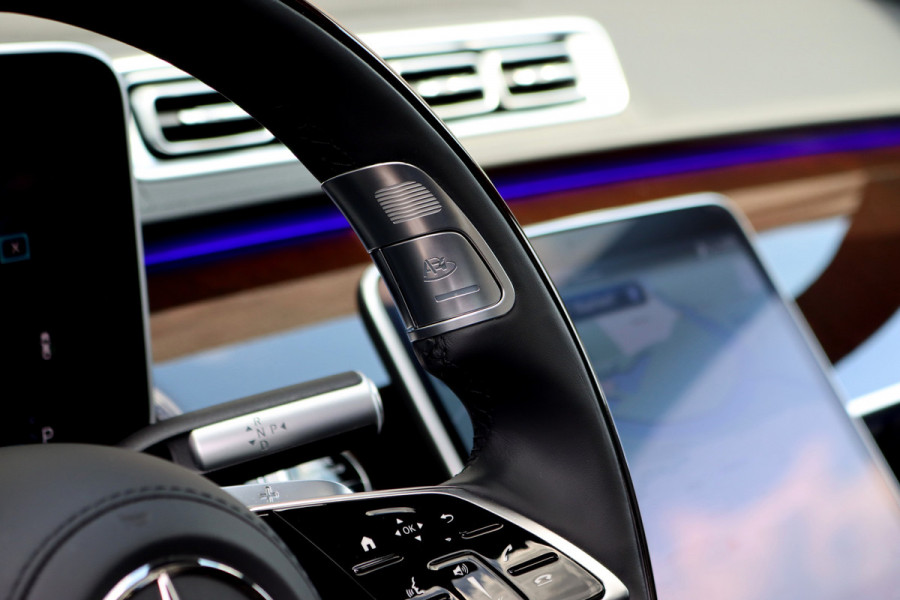 Mercedes-Benz S-Klasse 450d 4MATIC Lang AMG Line Aut9 | Airmatic | Chauffeurspakket | Achterasbesturing | Augmented HUD | Distronic+ | Burmester | Exclusief Nappa Leder | 3D-Display | Vlakkenverwarming | Zonweringspakket |