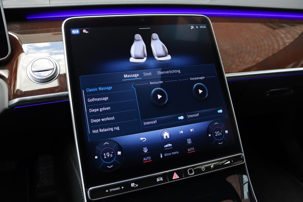 Mercedes-Benz S-Klasse 450d 4MATIC Lang AMG Line Aut9 | Airmatic | Chauffeurspakket | Achterasbesturing | Augmented HUD | Distronic+ | Burmester | Exclusief Nappa Leder | 3D-Display | Vlakkenverwarming | Zonweringspakket |