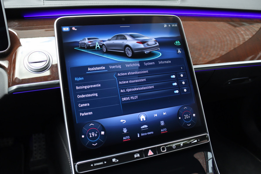 Mercedes-Benz S-Klasse 450d 4MATIC Lang AMG Line Aut9 | Airmatic | Chauffeurspakket | Achterasbesturing | Augmented HUD | Distronic+ | Burmester | Exclusief Nappa Leder | 3D-Display | Vlakkenverwarming | Zonweringspakket |