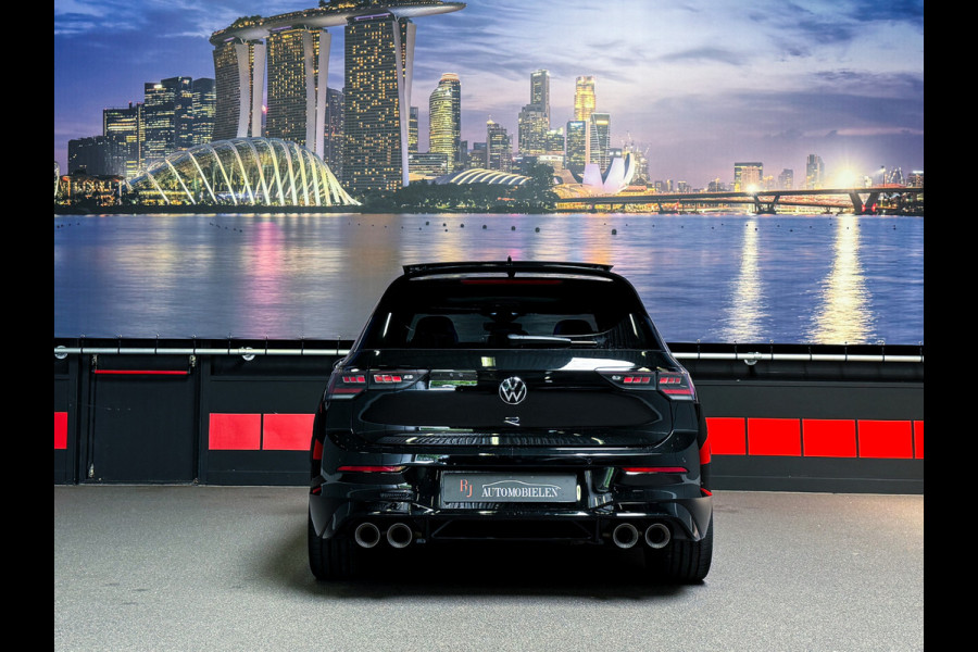 Volkswagen Golf R 8.5 2.0 TSI 4Motion R Facelift|Akrapovic|HUD|Leder|Pano