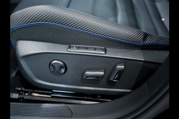Volkswagen Golf R 8.5 2.0 TSI 4Motion R Facelift|Akrapovic|HUD|Leder|Pano