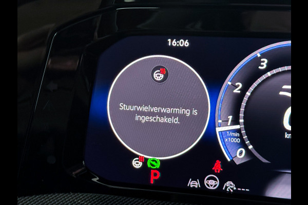 Volkswagen Golf R 8.5 2.0 TSI 4Motion R Facelift|Akrapovic|HUD|Leder|Pano