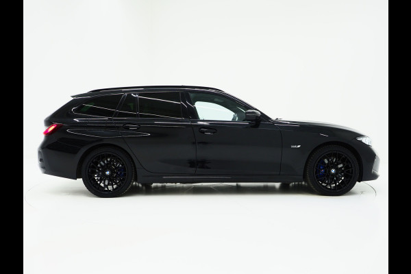BMW 3 Serie Touring 330e M-Sport LCI | M-Sportstoelen | Panoramadak | Harman/Kardon | Adaptive Cruise | Keyless