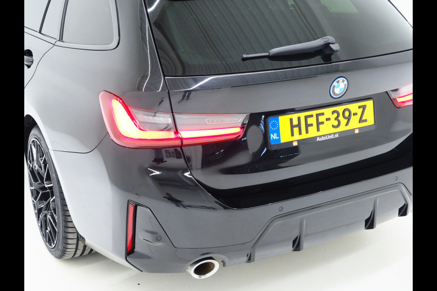 BMW 3 Serie Touring 330e M-Sport LCI | M-Sportstoelen | Panoramadak | Harman/Kardon | Adaptive Cruise | Keyless