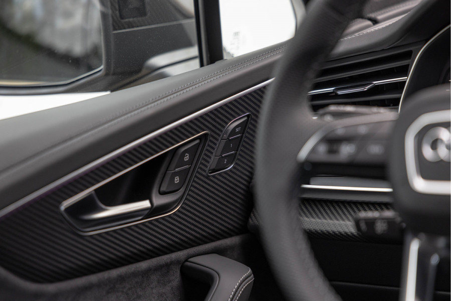 Audi Q7 60 TFSI-e 490pk Quattro Pano Carbon S-stoelen Advanced Onderstel Nachtzicht B&O
