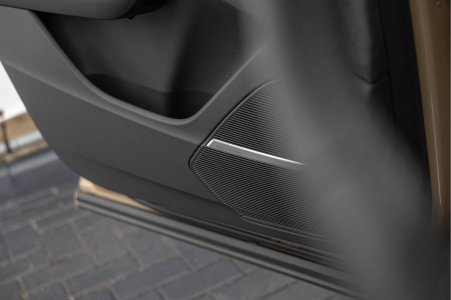 Audi Q7 60 TFSI-e 490pk Quattro Pano Carbon S-stoelen Advanced Onderstel Nachtzicht B&O