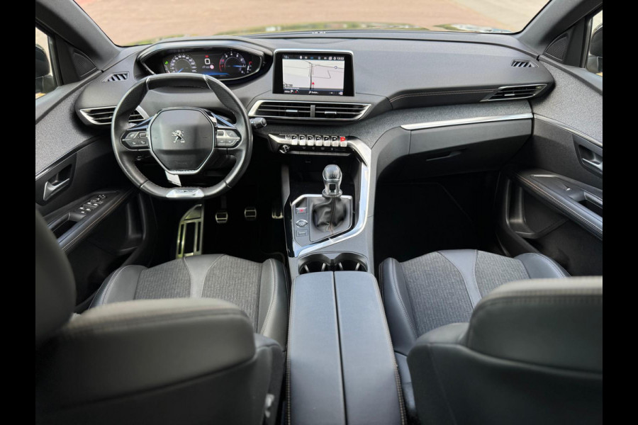 Peugeot 3008 1.2 PureTech GT Line, panoramadak, achteruitrijcamera, 64000 km, Nederlandse auto met nap