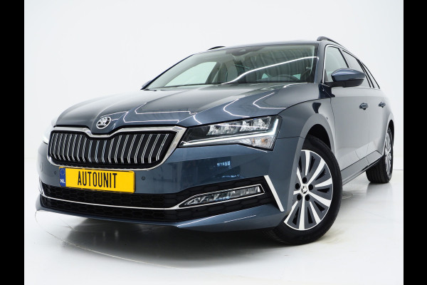 Škoda Superb Combi 1.4 TSI iV 218PK | Panoramadak | Adaptive Cruise | Virtual | Camera | Trekhaak