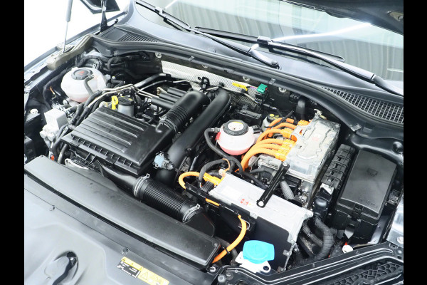 Škoda Superb Combi 1.4 TSI iV 218PK | Panoramadak | Adaptive Cruise | Virtual | Camera | Trekhaak