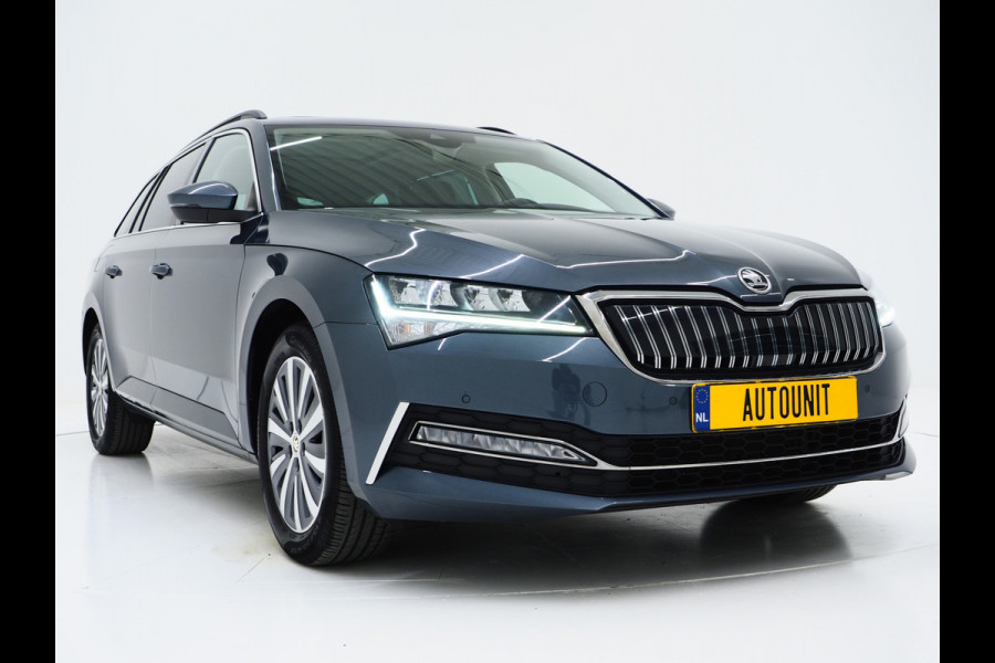 Škoda Superb Combi 1.4 TSI iV 218PK | Panoramadak | Adaptive Cruise | Virtual | Camera | Trekhaak
