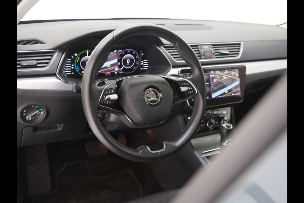 Škoda Superb Combi 1.4 TSI iV 218PK | Panoramadak | Adaptive Cruise | Virtual | Camera | Trekhaak