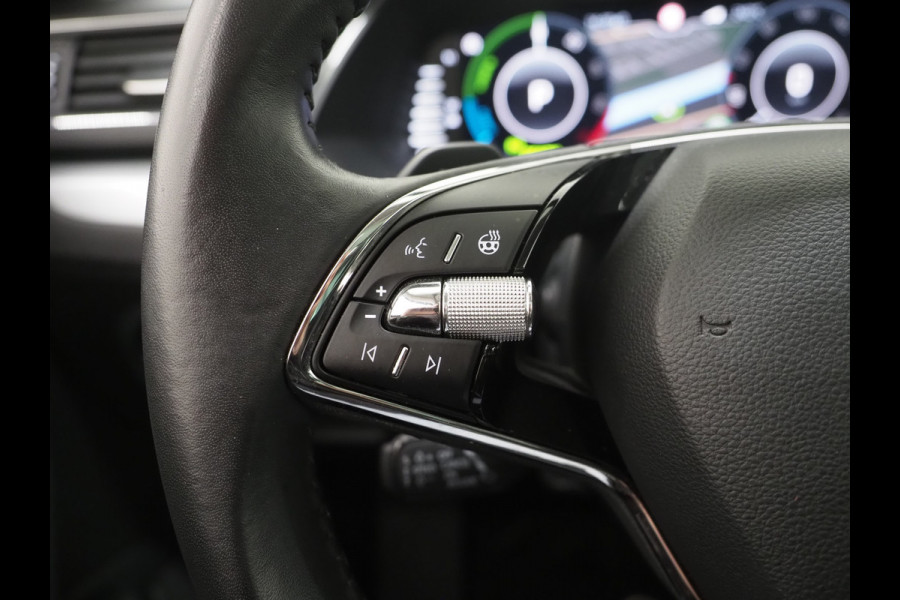 Škoda Superb Combi 1.4 TSI iV 218PK | Panoramadak | Adaptive Cruise | Virtual | Camera | Trekhaak