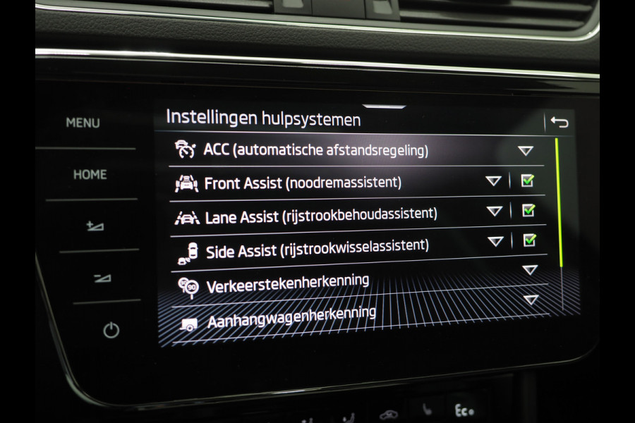 Škoda Superb Combi 1.4 TSI iV 218PK | Panoramadak | Adaptive Cruise | Virtual | Camera | Trekhaak